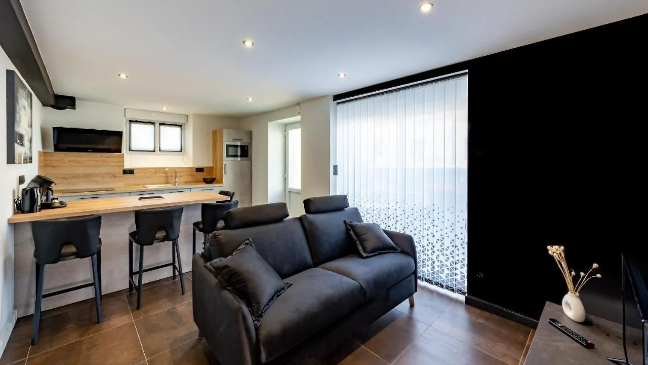 Le Ruthenois T2 Avec Terrasse, Classe Meuble De Tourisme Rodez Francia